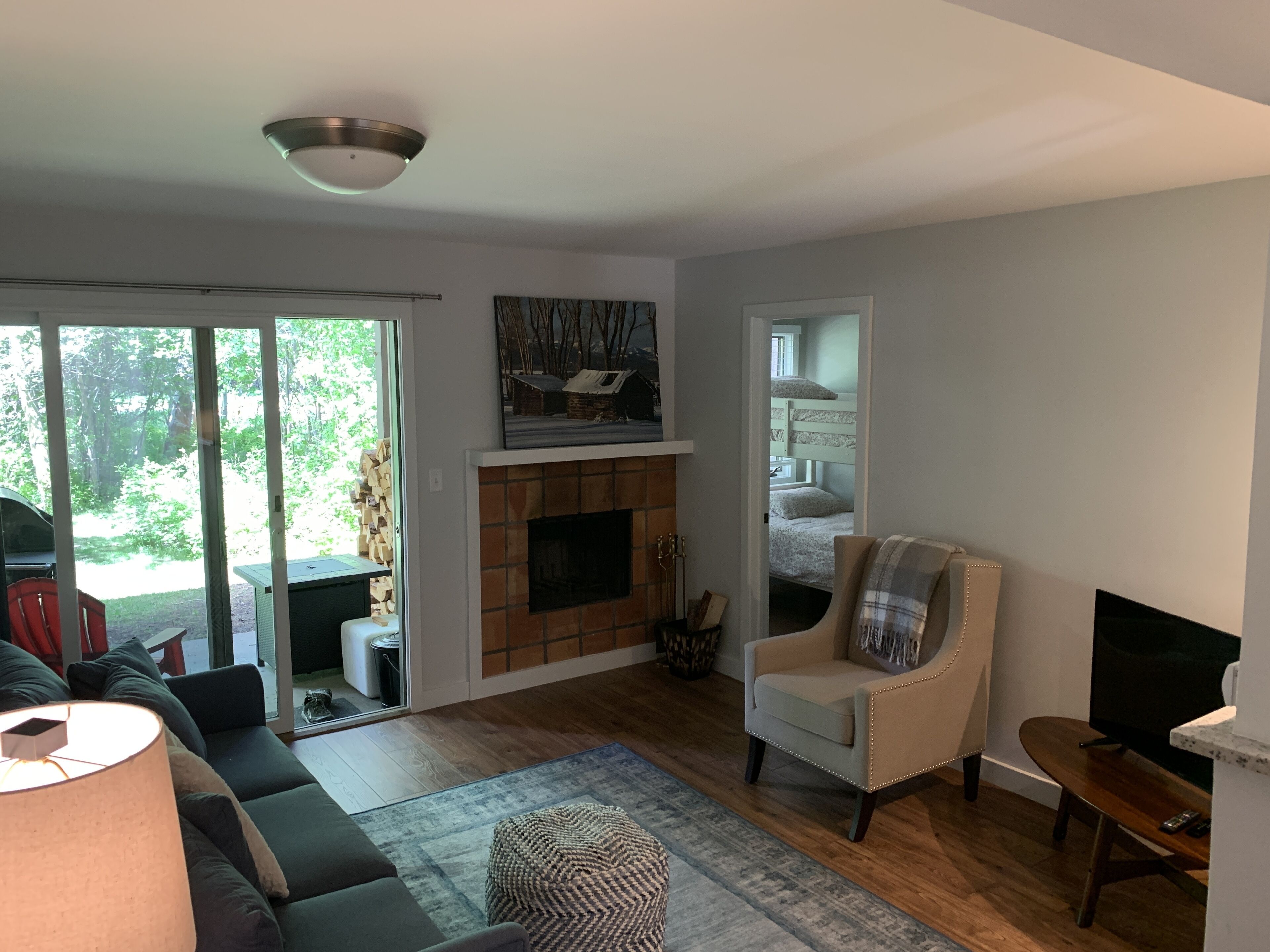 Remodeled 2BR Aspens Condo