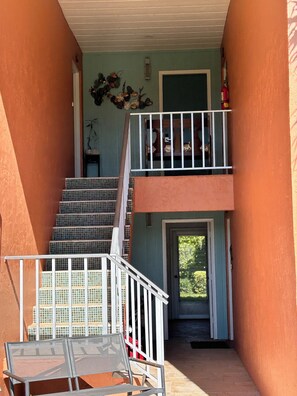 Interior - Central Naples Condo (1 E) Close to beach. (Naples)