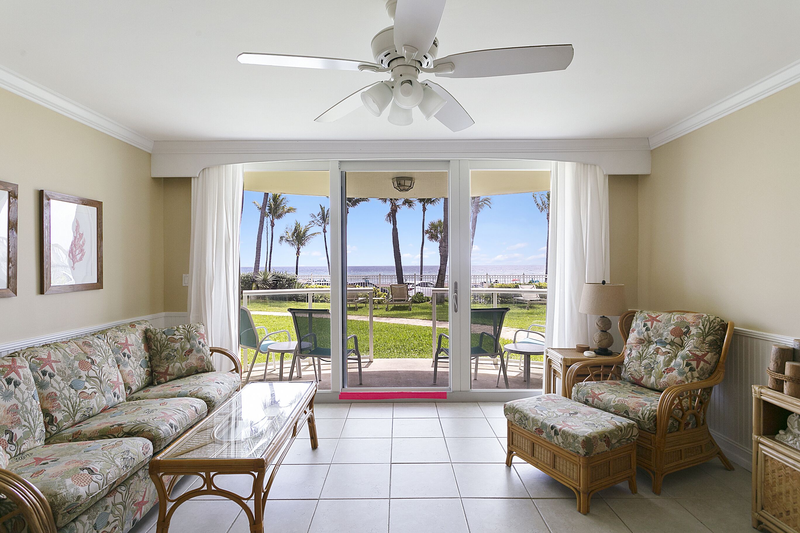 Rates Reduced for 4th of July! Get the best view on Deerfield Beach! 
