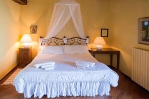 7 bedrooms, Internet, bed sheets