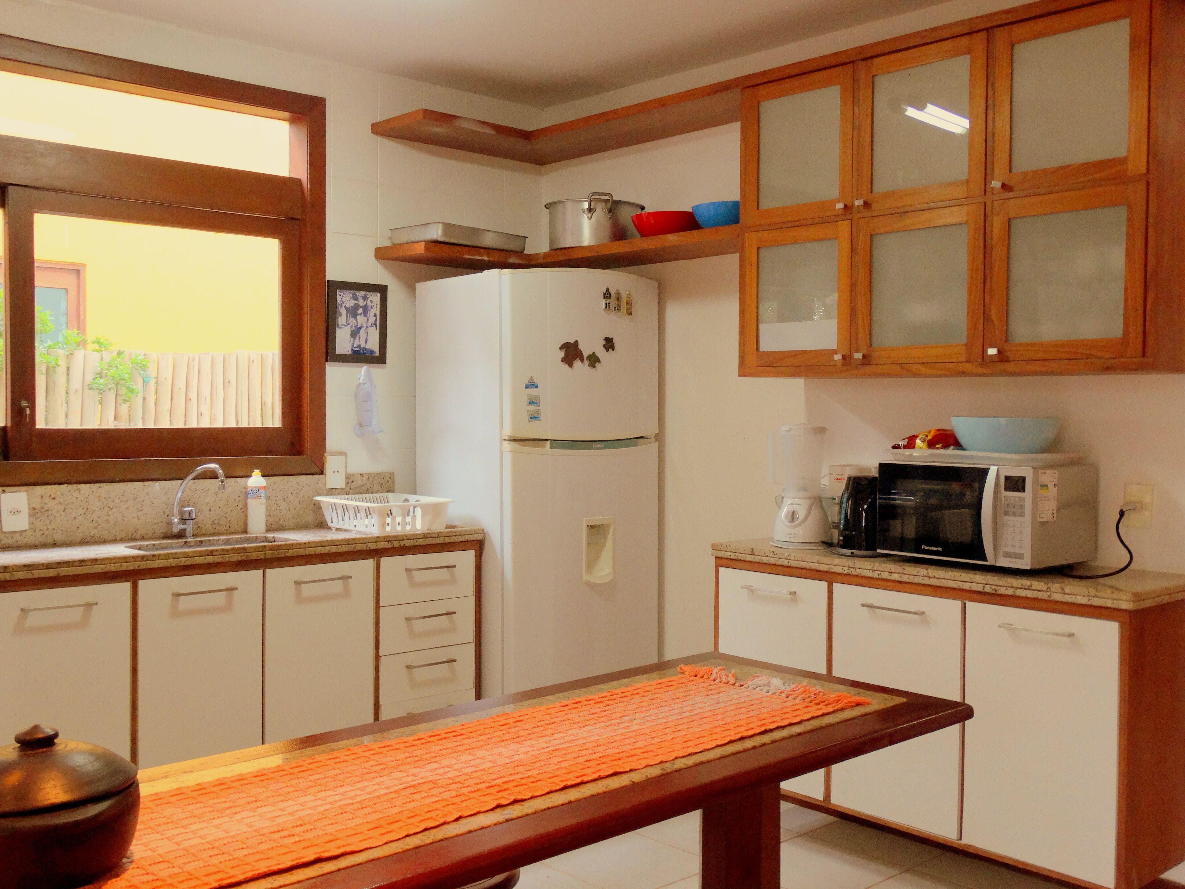 House in the center of Praia do Forte - Bed & breakfast, bedrooms clean included