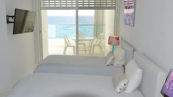 2 slaapkamers, een kluis op de kamer, een bureau