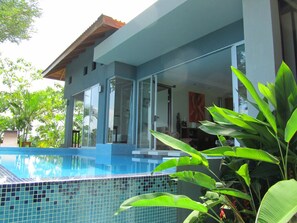 Outdoor pool - Beautiful, Contemporary Private Art/Yoga Retreat Home In Paradise! (Playa Samara)