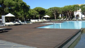 Innenpool, beheizter Pool