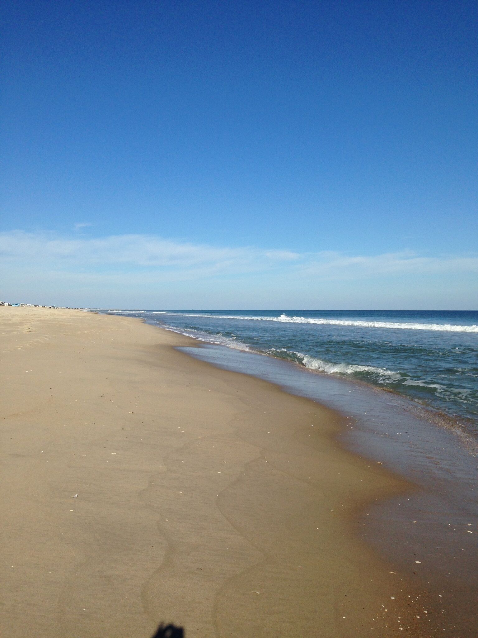 Beach nearby, sun loungers