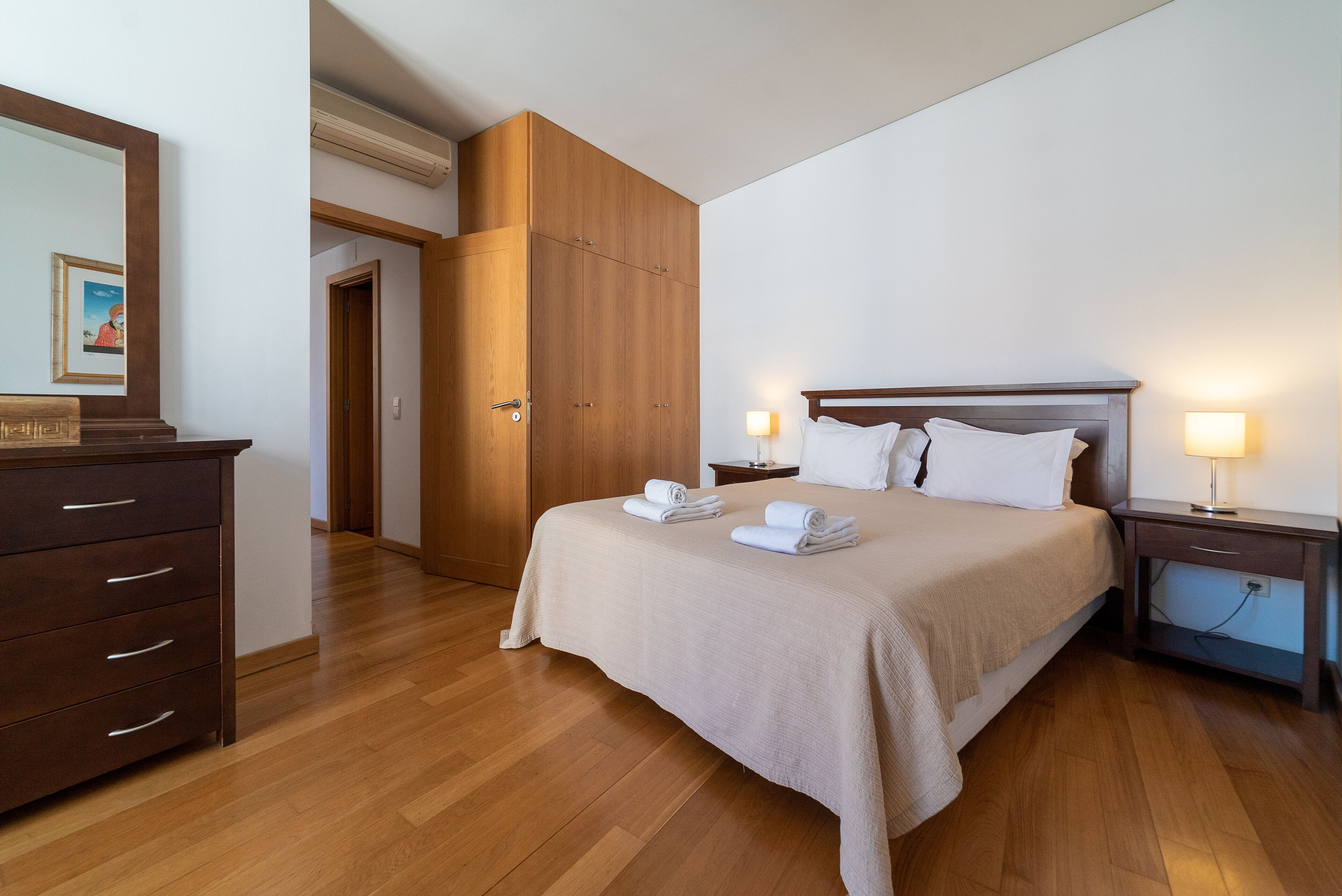 Central Apartment in  Historic Lisbon  (Chiado)