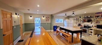 8-bedroom vacation home just 16 minutes from Golf Club at Equinox