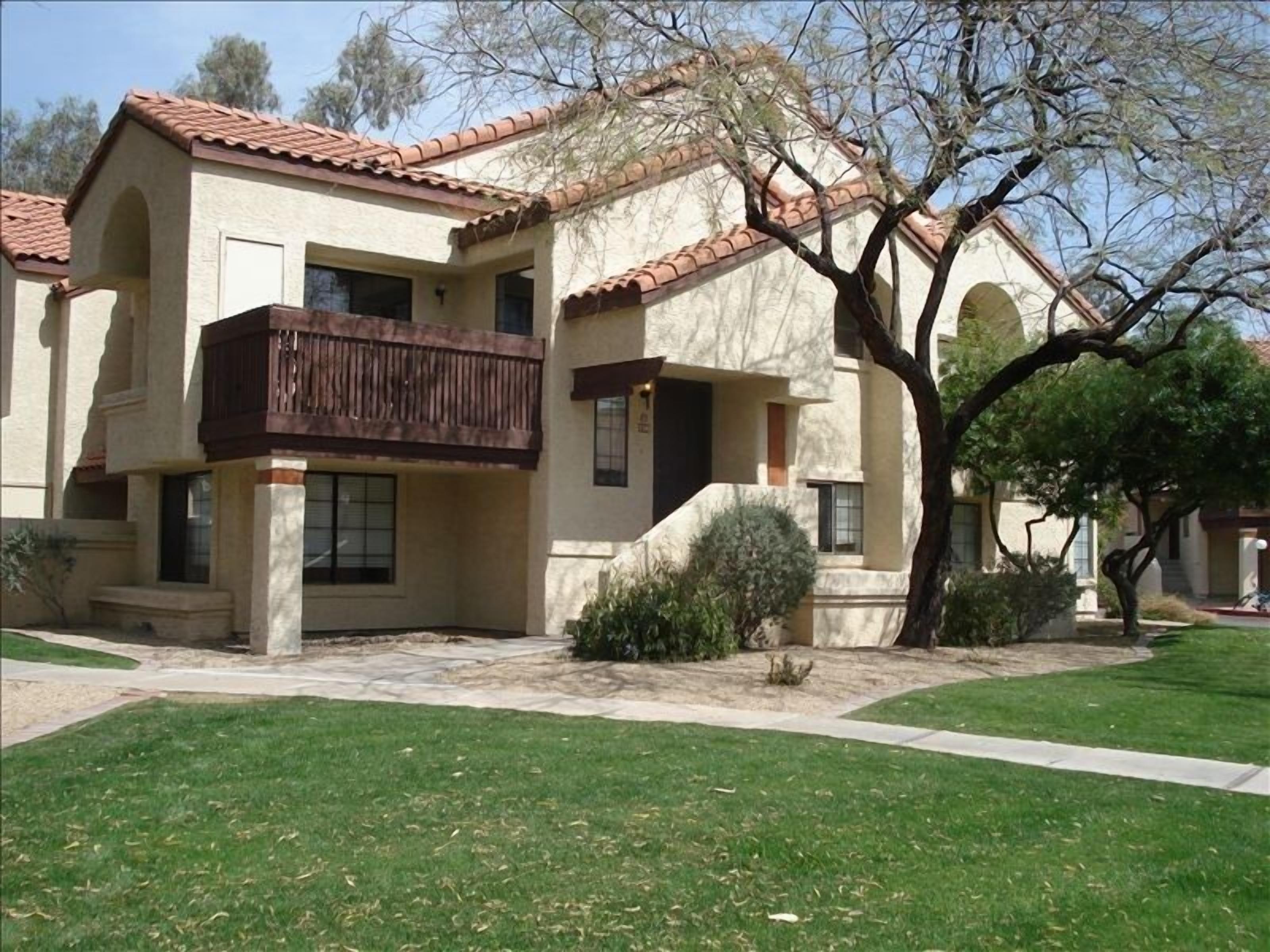 Tempe Contemporary, Spacious, Modern, Condo  in Tempe, Az