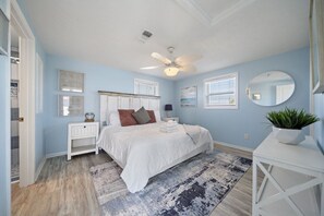 3 habitaciones, escritorio, tabla de planchar con plancha y wifi gratis 