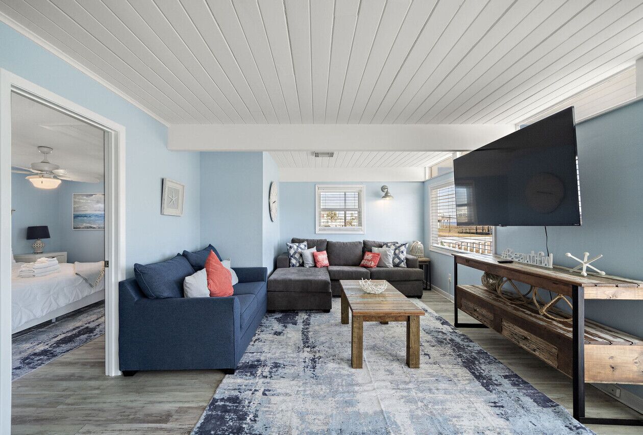 3 chambres, bureau, fer et planche à repasser, lit parapluie