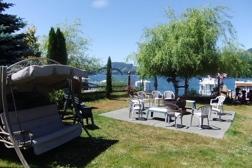 Beautiful Waterfront Lake Cowichan Property, Close To Many Local Attractions!