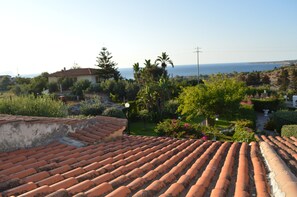 Property grounds - NIDU - Abode of Wellbeing (Partinico)