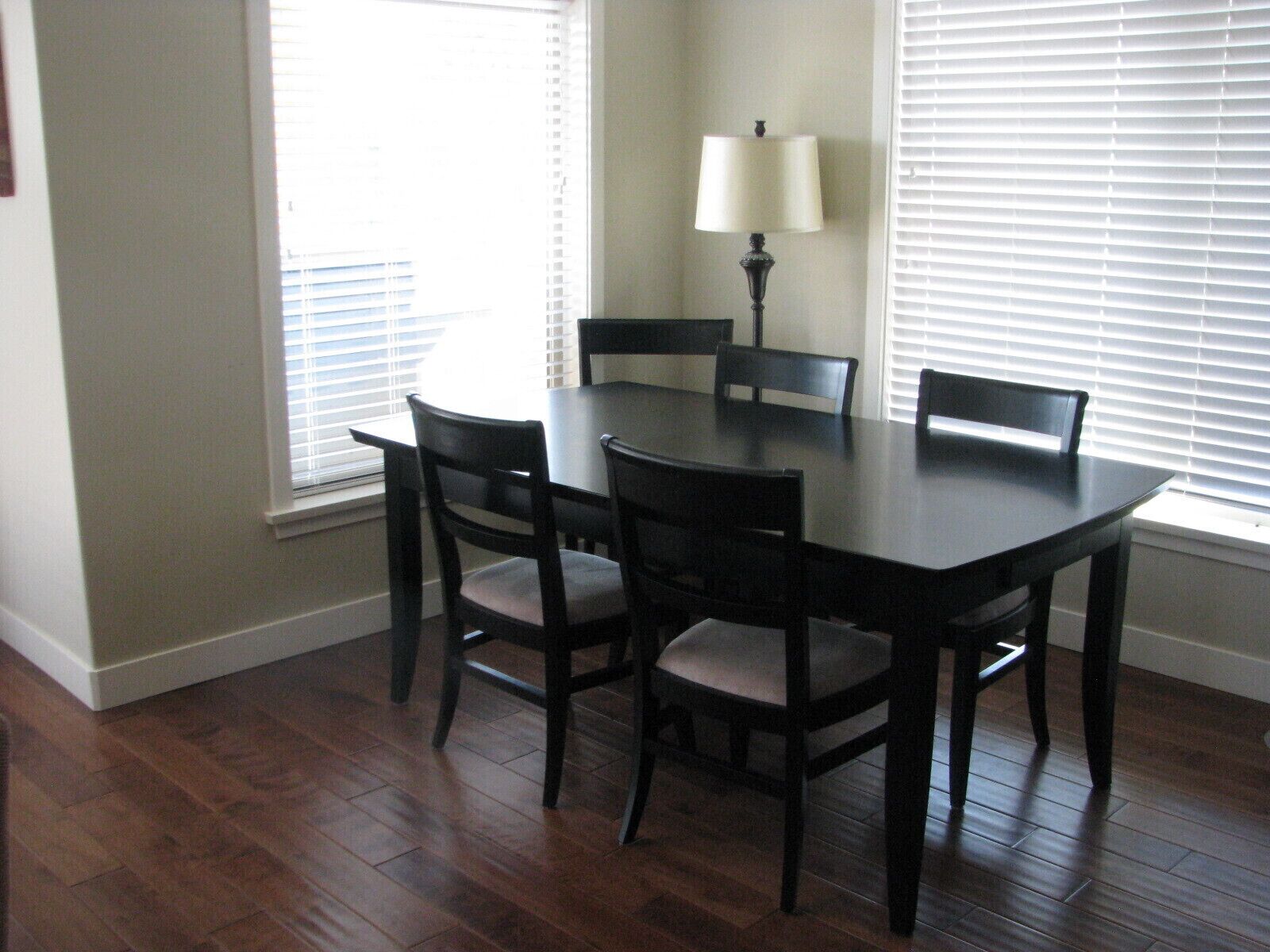 Luxurious Condo on the Beach, West Kelowna