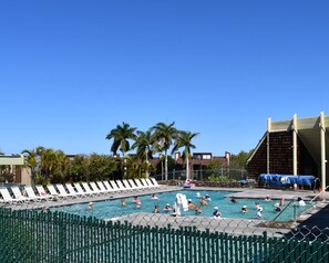 Außenpool, beheizter Pool