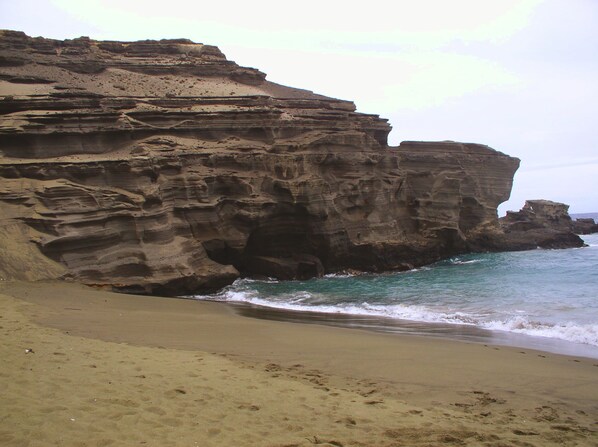 Sun-loungers, beach towels - Summer SPECIAL $125 / night. QUIET! PRIVATE! POOL! GOLF! SHOPPING! RESTAURANTS! (Waikoloa)