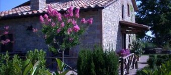 IL CASALETTO (SUN, slapp av, natur og kunst i UMBRIA) - Herlig, elegant våningshus nær "L, i Scarzuola", park, svømmebasseng. en oase av ro og avslapning