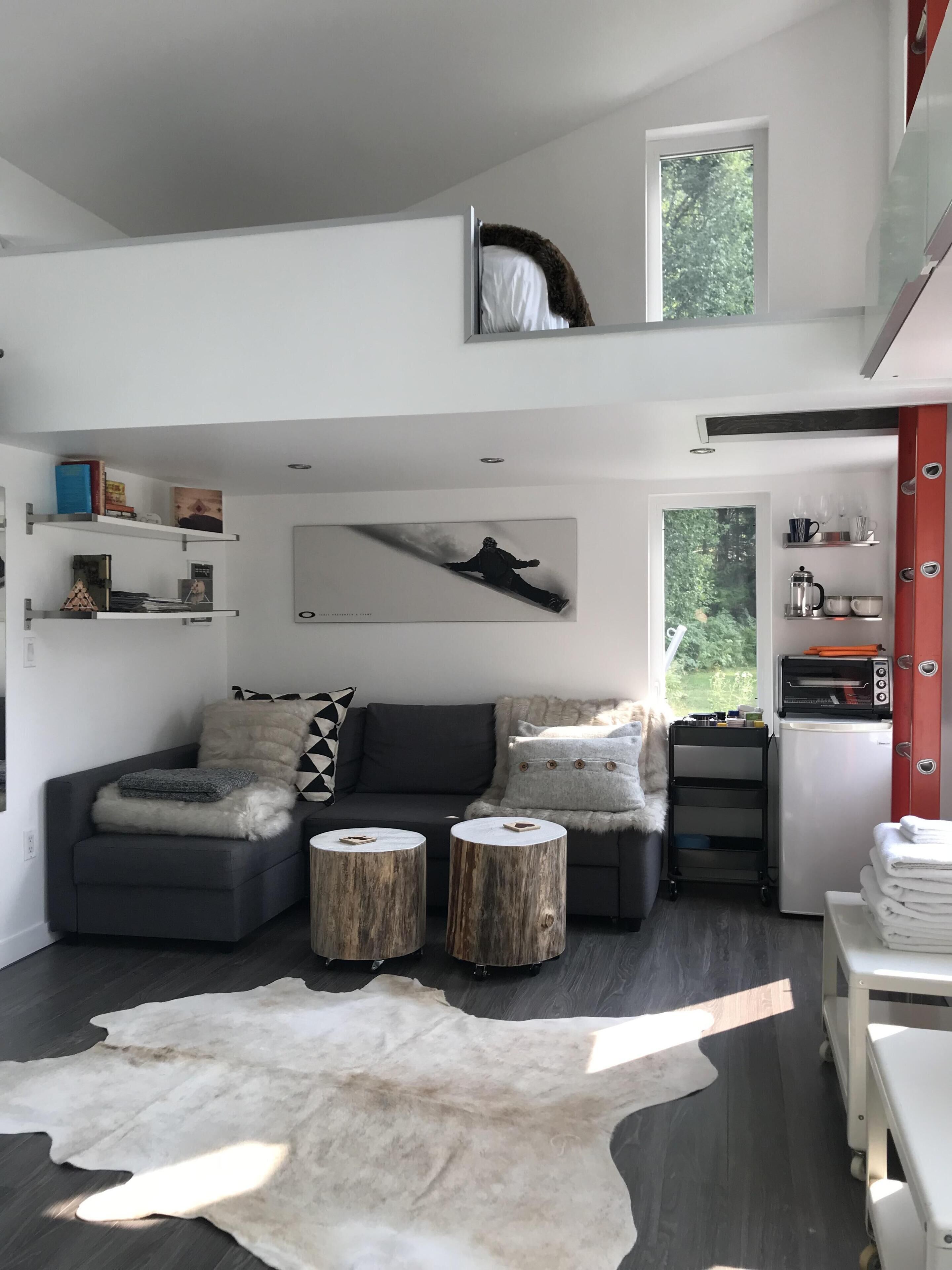 Hayley's Stormtrooper Loft Cabin 