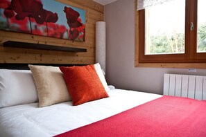 6 slaapkamers, een strijkplank/strijkijzer, gratis wifi, beddengoed