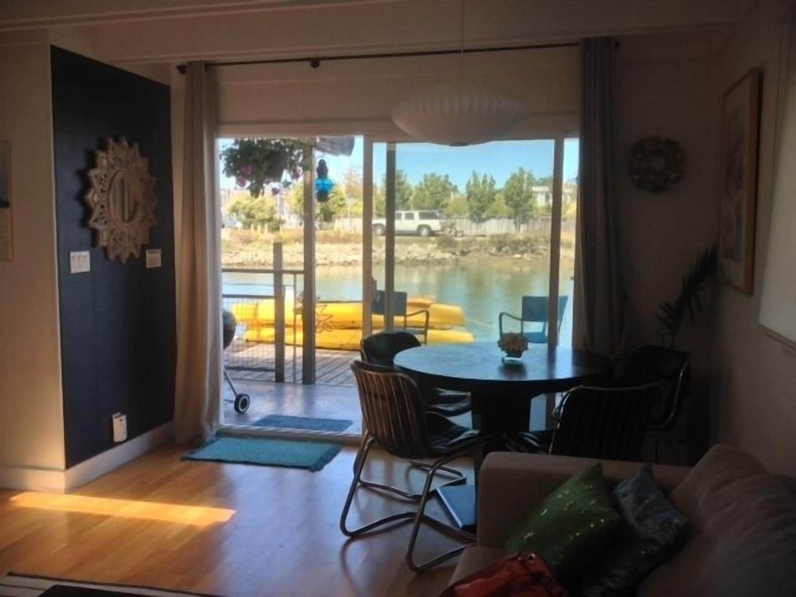 10 Sausalito Houseboat Rentals You Can Actually Stay In TravelAwaits