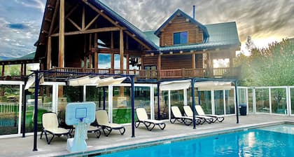 Geräumige Lodge und Ranch - ideal für große Gruppen