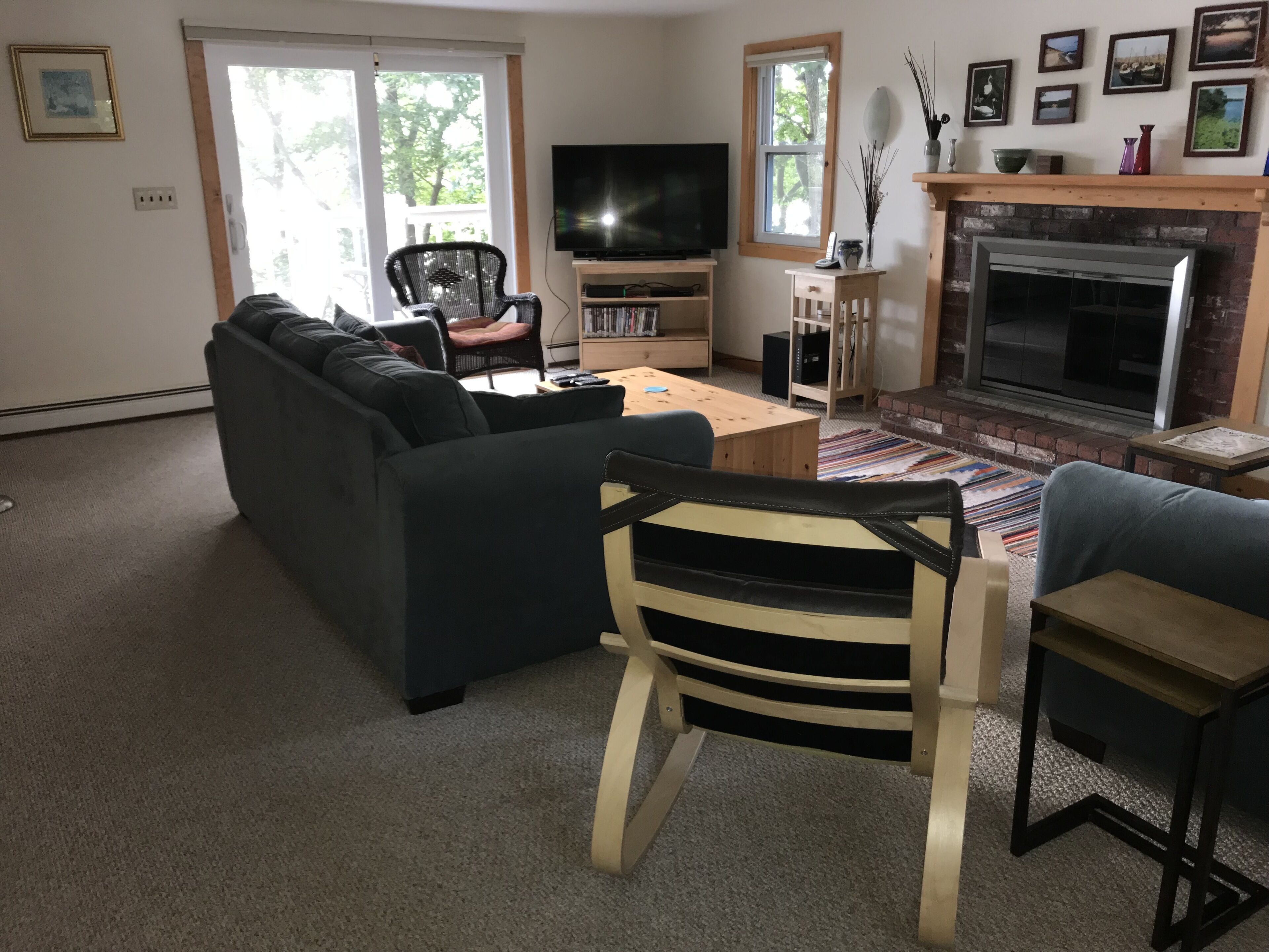 Enjoy any season at our peaceful lake home!