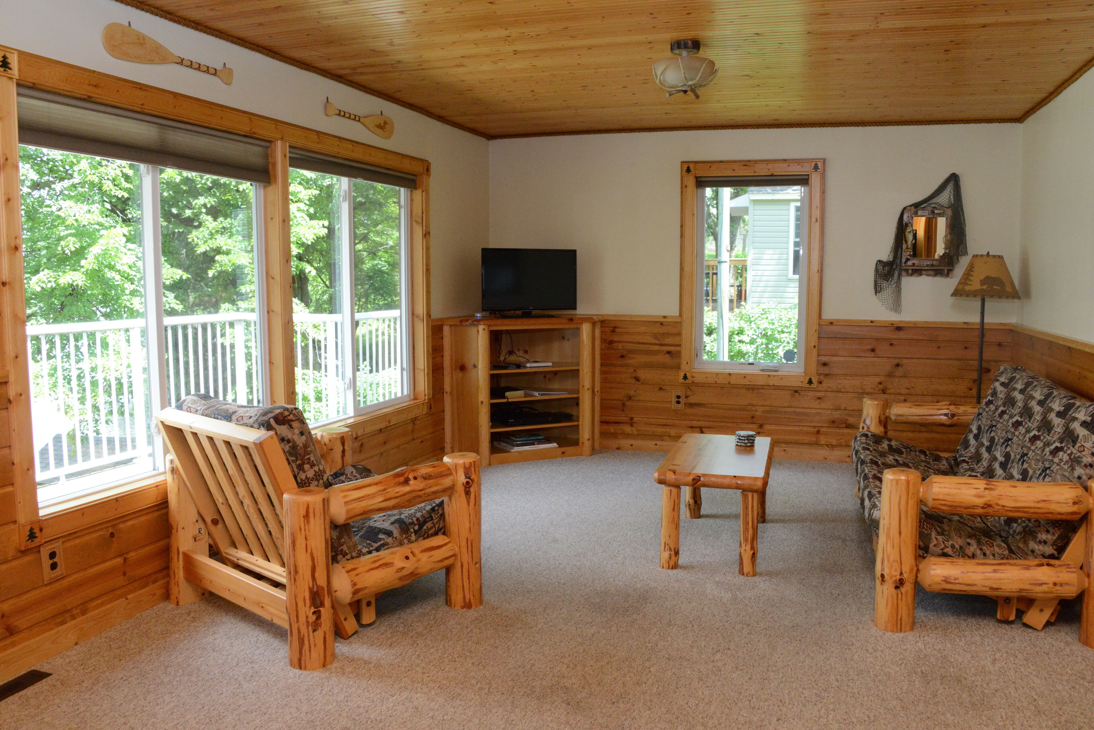 Serenity Shores Welcomes You to a Year Round Relaxing Get-Away