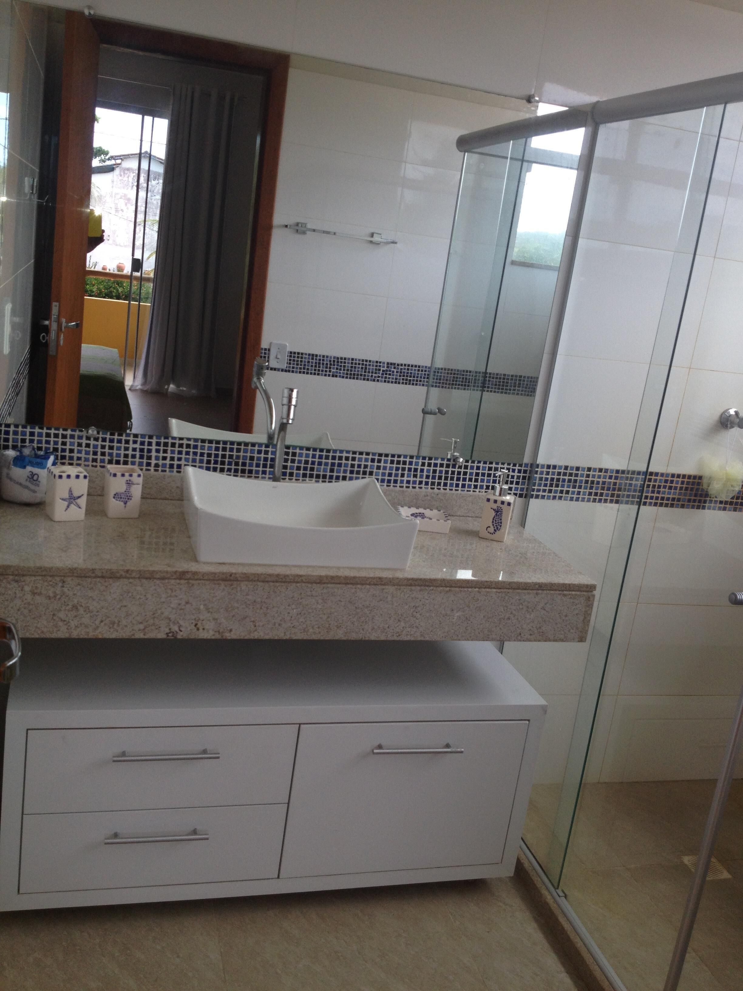 Excellent standard villa with private pool, bordering 70 meters from the beach.