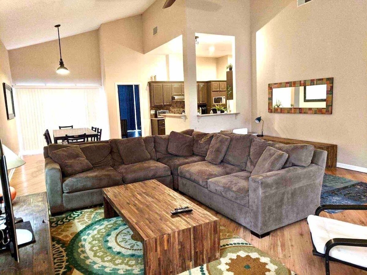 Téléviseur, foyer, jeux vidéo