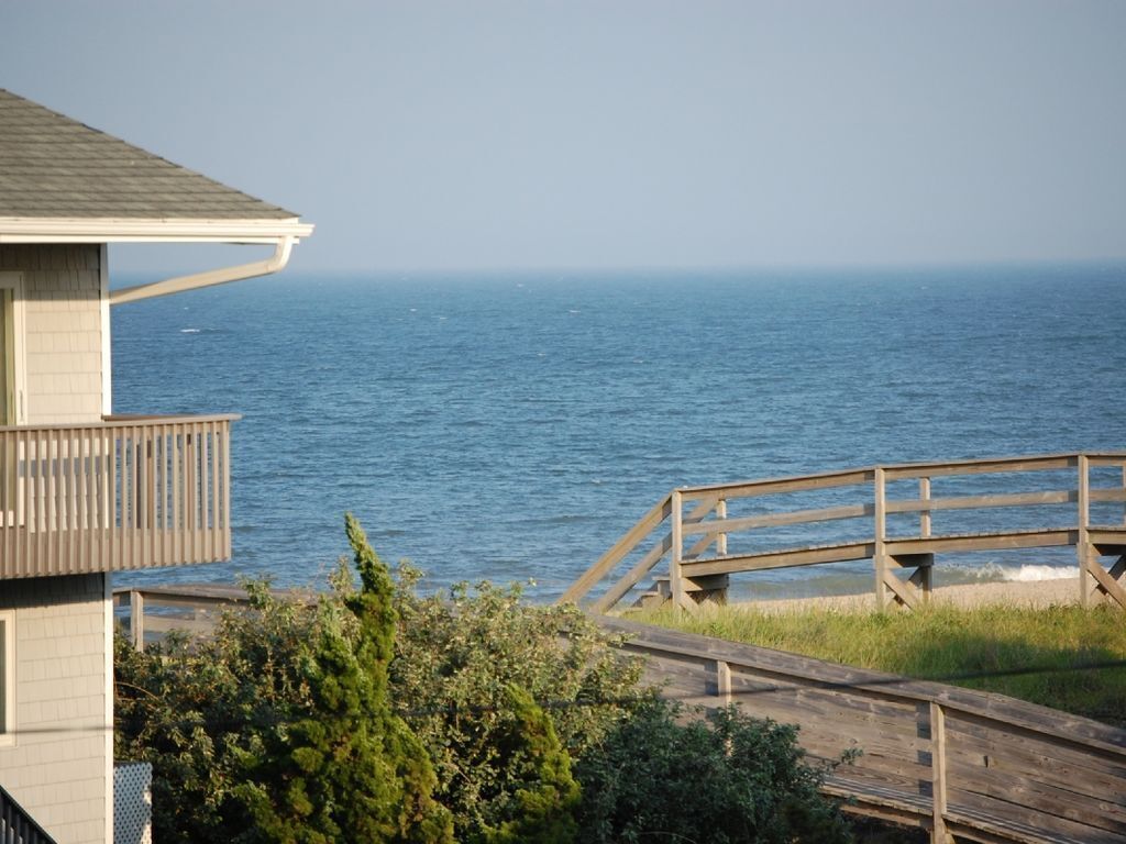 End of Summer Savings Book 3+ nights save 20%