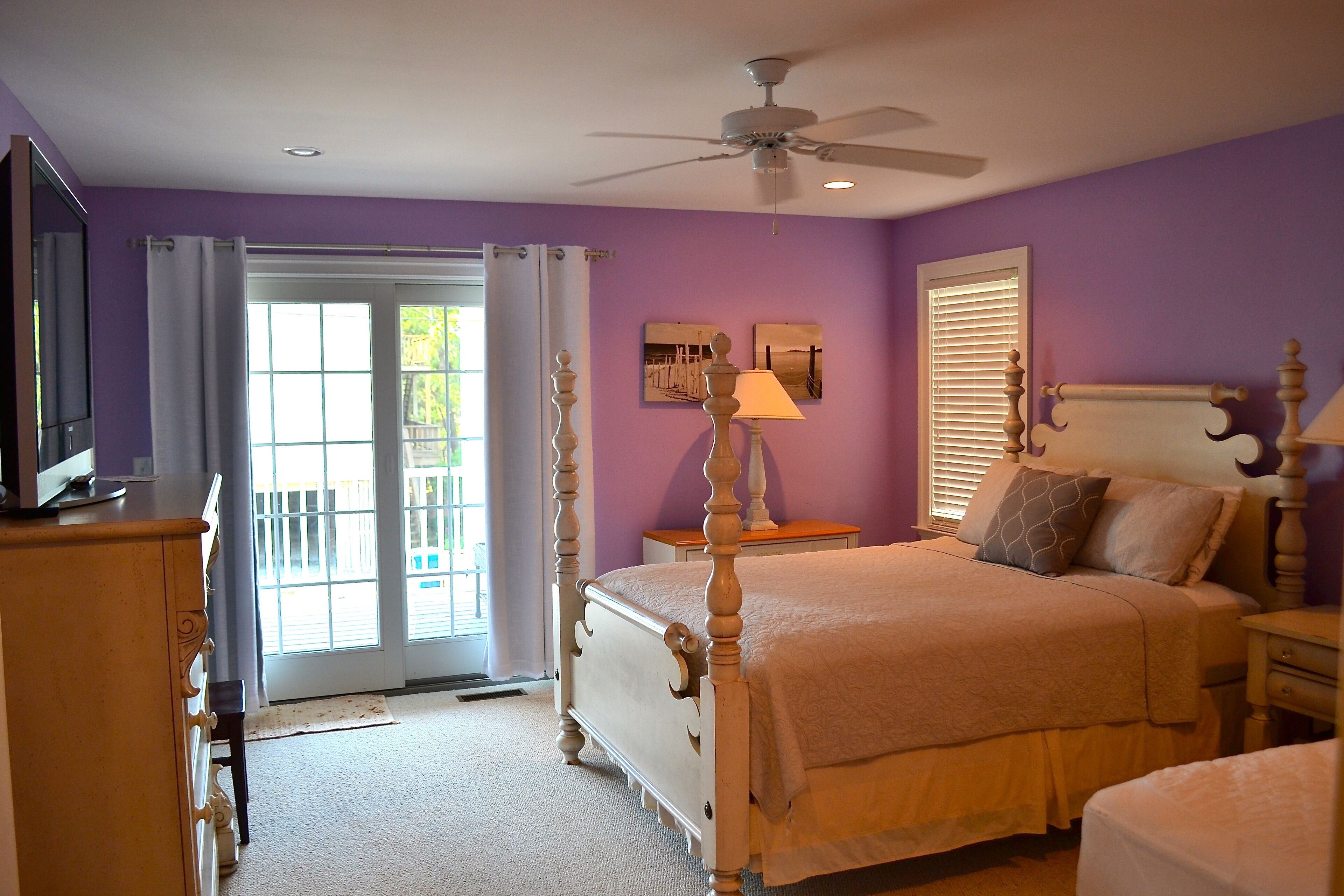 FALL Special 20% off rental rate for September and October. Perfect getaway!