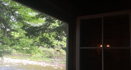 Swiftwater Cabins: TWO cabins on 30 riverfront acres