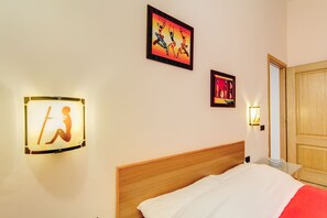 3 多间卧室、熨斗/熨衣板、WiFi、床单