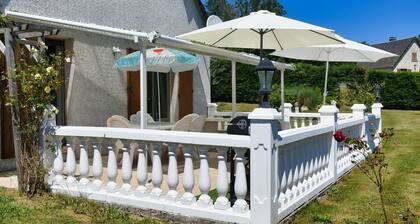 LUXURY NEW AUVERGNE HOUSE TREMOUILLE ST LOUP MAXIMUM 10/12 PEOPLE