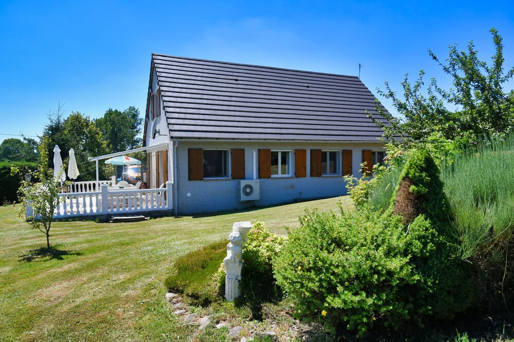 LUXURY NEW AUVERGNE HOUSE TREMOUILLE ST LOUP MAXIMUM 10/12 PEOPLE