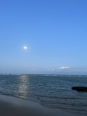 Liegestühle, Strandtücher