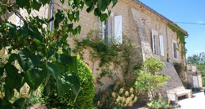 Large typical charming house in Lot on a limestone plateau with heated pool