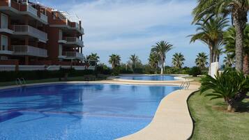 Alberca al aire libre