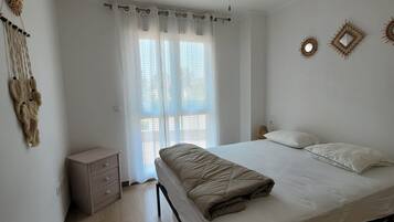 2 habitaciones y caja de seguridad en la habitación