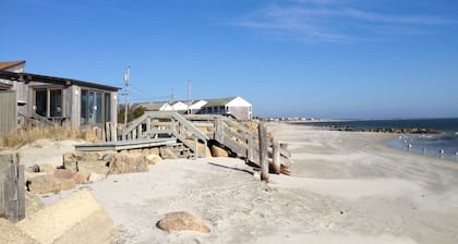 Privada playa de arena, verdaderamente frente al mar, terrazas privadas, Kayak libre, $ 1700 / wk familia