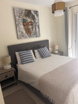 2 bedrooms, iron/ironing board, free WiFi, bed sheets