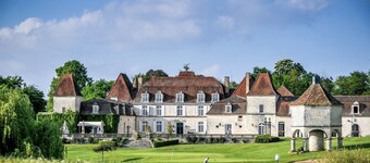 ACABANES Luxury villa with heated pool, 20 min Bergerac airport, 5m Vigiers golf