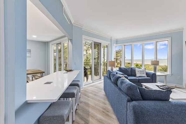 TV, fireplace, DVD player