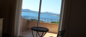 Superb Villa Air condition. 8 Pers. Marina Di Fiori