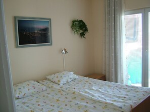 1 bedroom, iron/ironing board, WiFi, bed sheets - Panoramic view apartment in Rafailovici. 200 m from sandy beaches. (Budva)