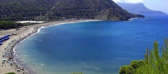 Family home AIN EL TURCK ORAN 0033609246209. / 00213 552777242