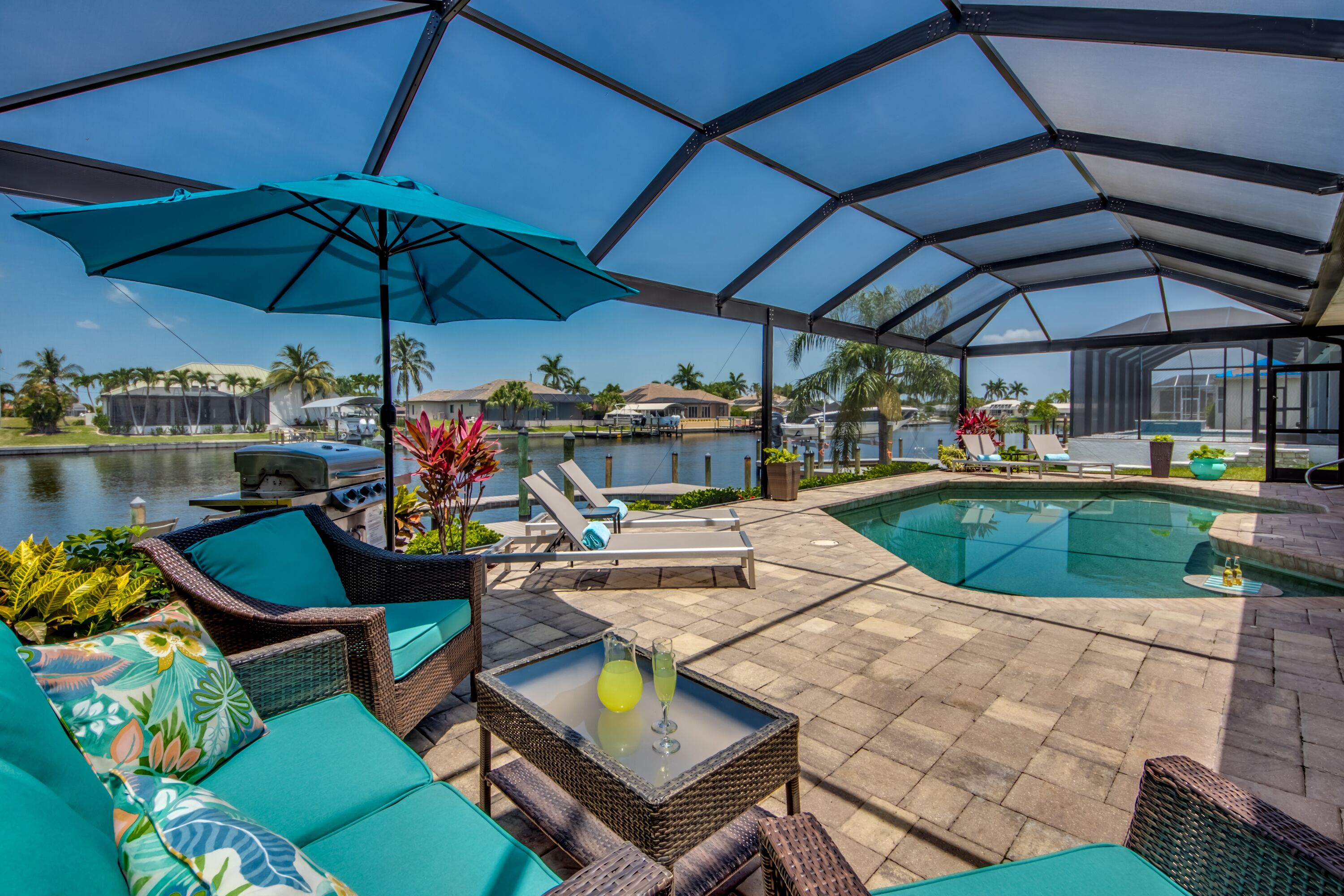 Superior water view (western exposure) 4 bedroom villa (sleeps 8)