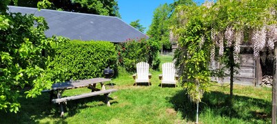 Cottage 3 Cows: fireplace, swimming pool and jacuzzi