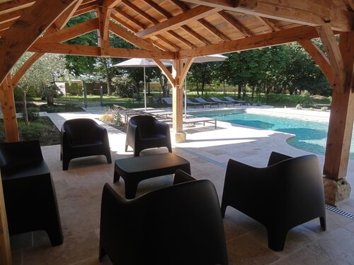 Gite de charme au design contemporain. Meublé de tourisme 4 *. 