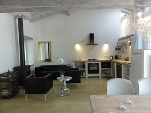TV, fireplace, DVD player, table football - Cottage/Gite with contemporary design.House with character fully equiped. (Clermont-De-Beauregard)