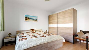 1 chambre, bureau, Wi-Fi, draps fournis